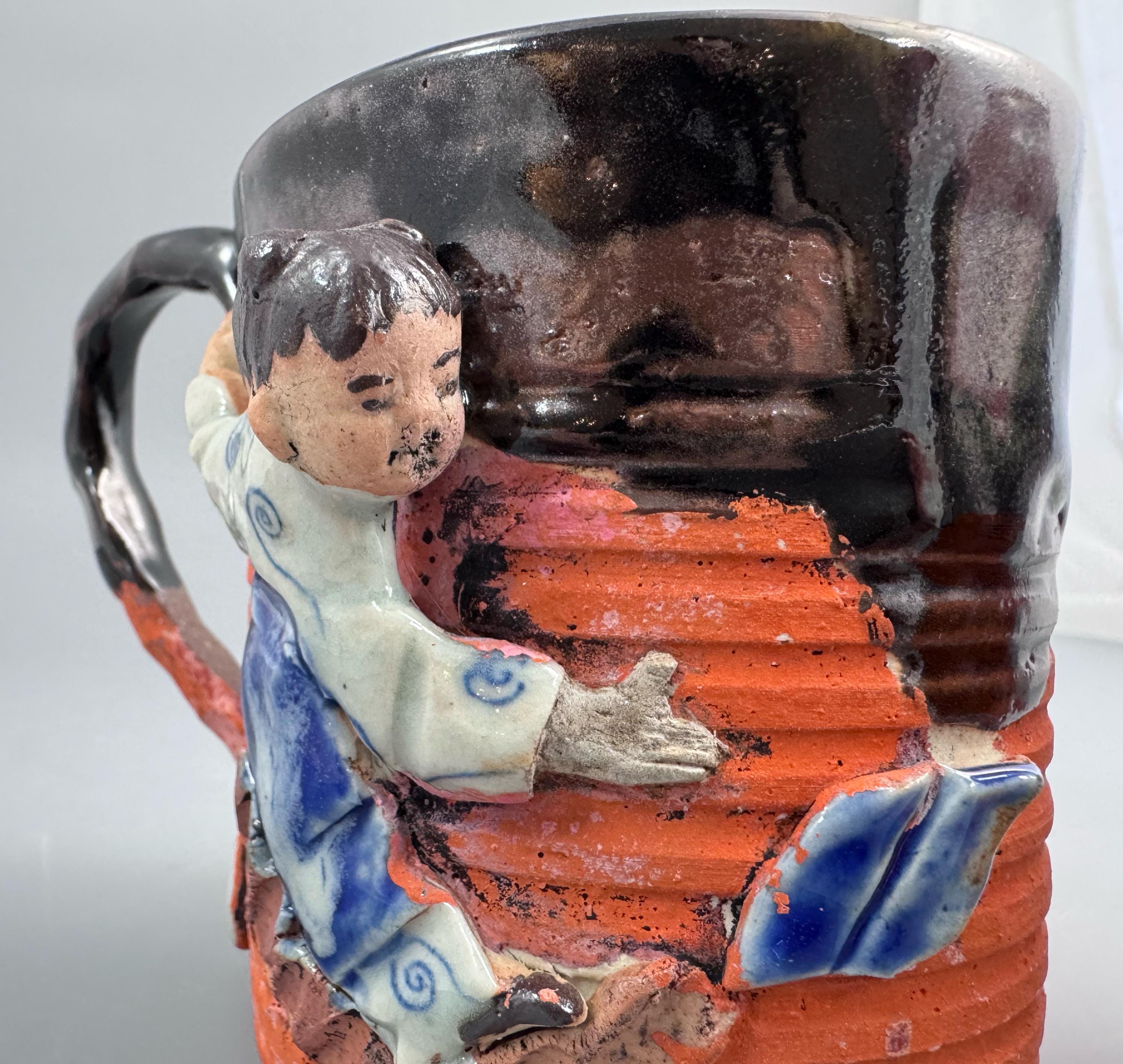 Japanese Sumida Gawa Mug with Applied Karako Figure, Signed Kōko — Meiji / Early Taishō Period