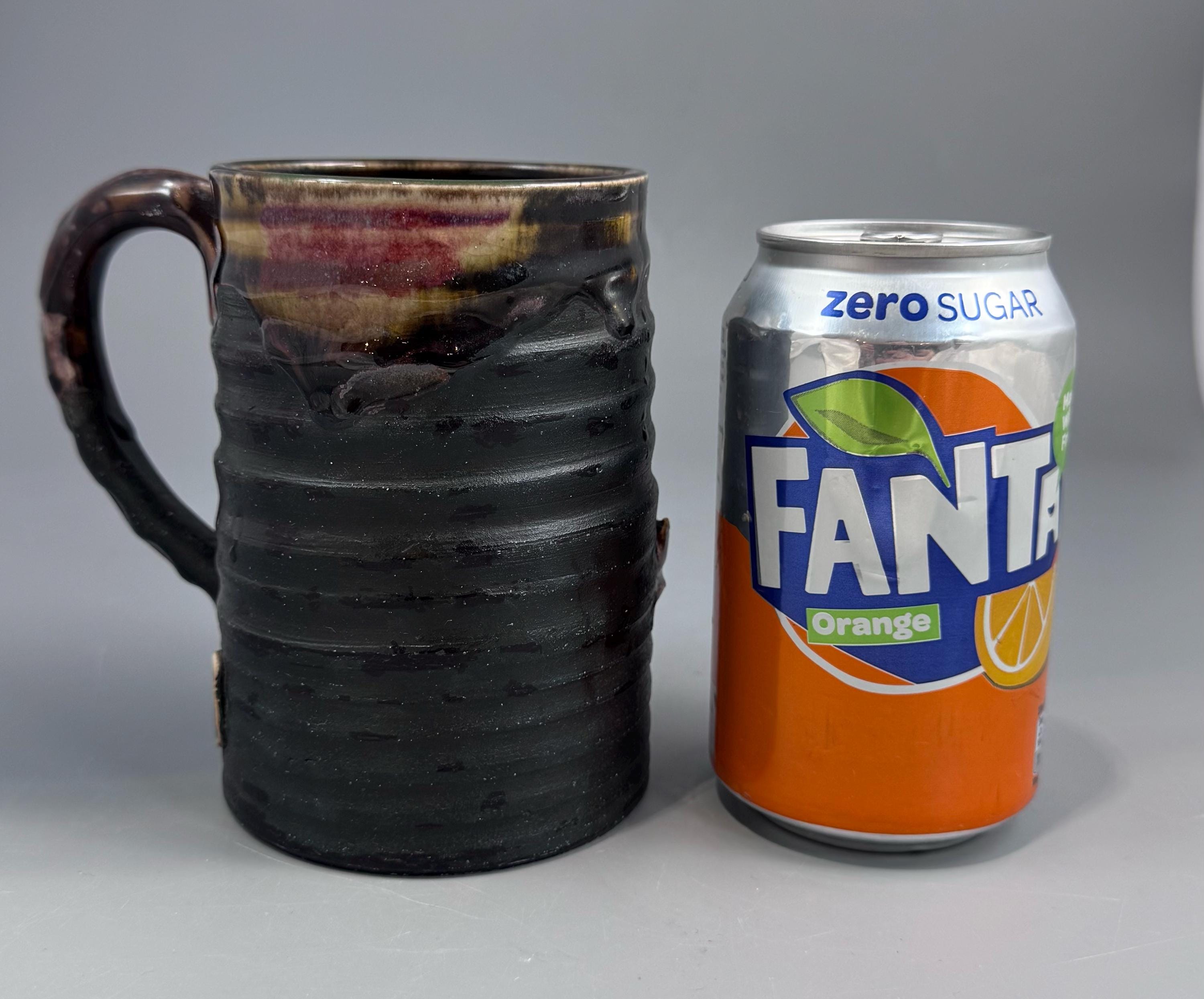 Large Sumida Gawa Mug with Applied Sennin Figure, Signed Ryosai — Inoue Ryosai Workshop, Meiji / Taisho Period