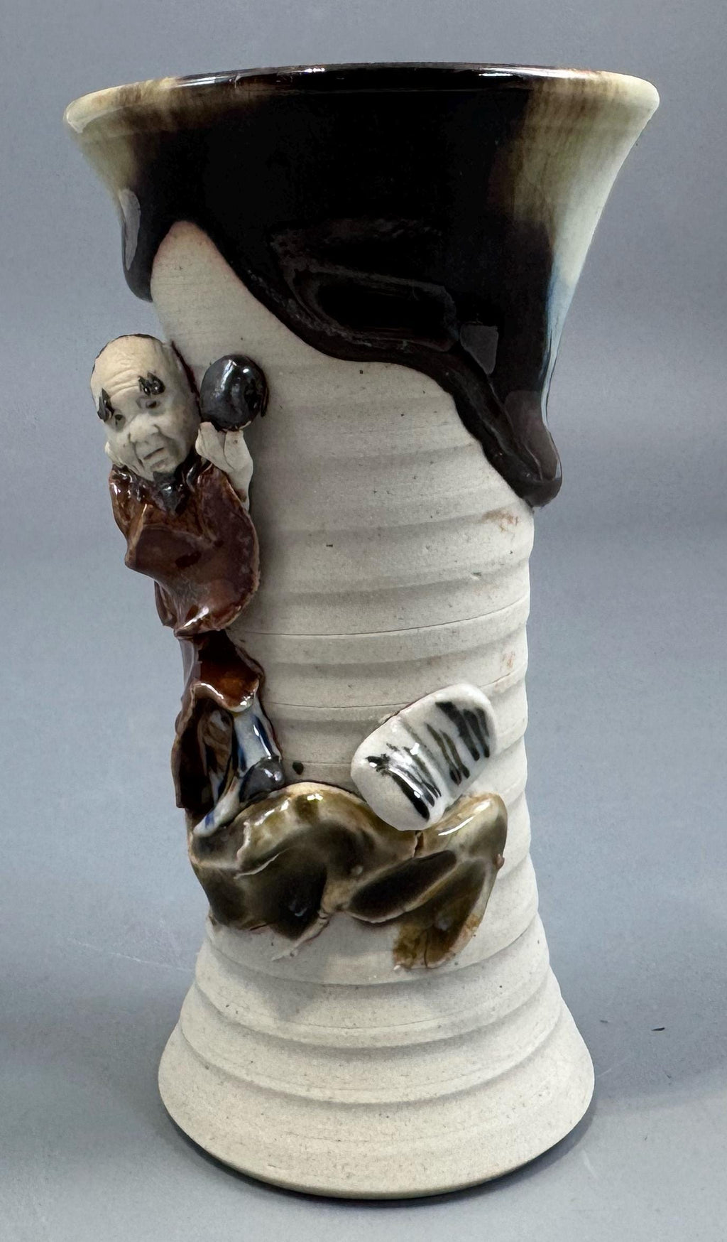 Sumida Gawa Stoneware Vase with Applied Rakan Figure, Signed Ryōsai, Meiji–Taishō Period