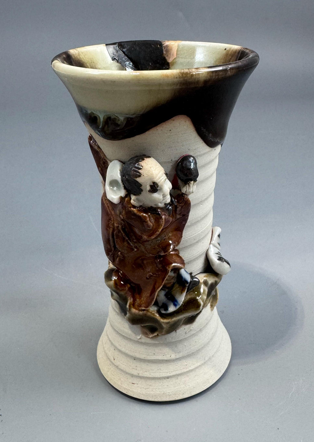 Sumida Gawa Stoneware Vase with Applied Rakan Figure, Signed Ryōsai, Meiji–Taishō Period