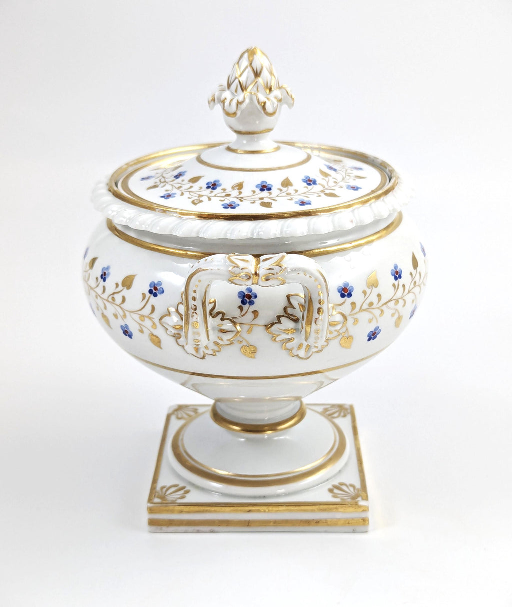 Worcester porcelain covered sauce tureen flight barr barr c.1820
