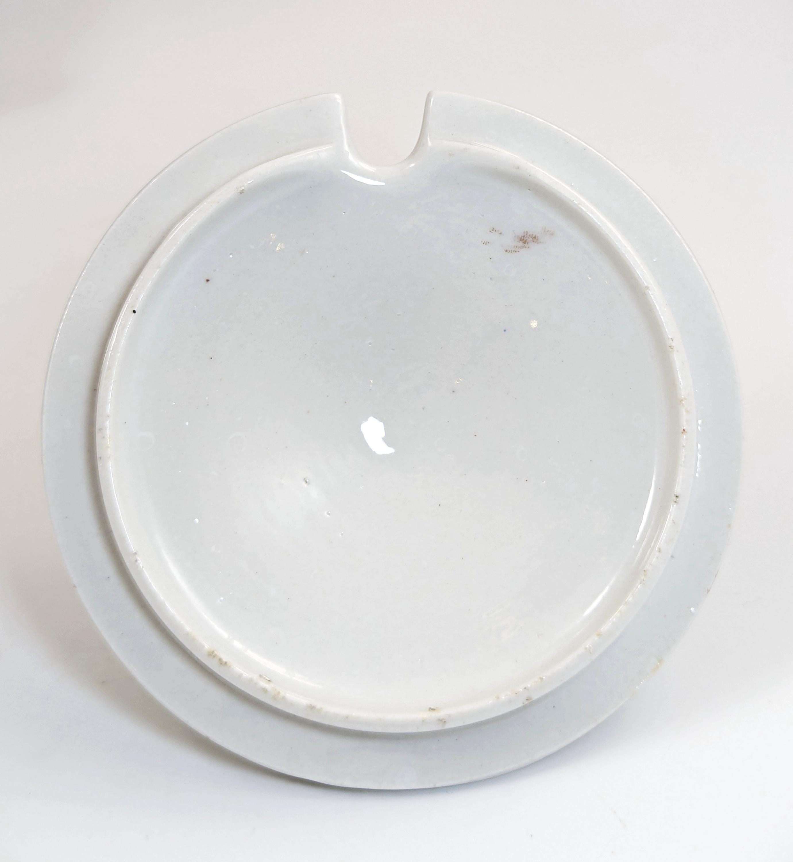 Worcester porcelain covered sauce tureen flight barr barr c.1820