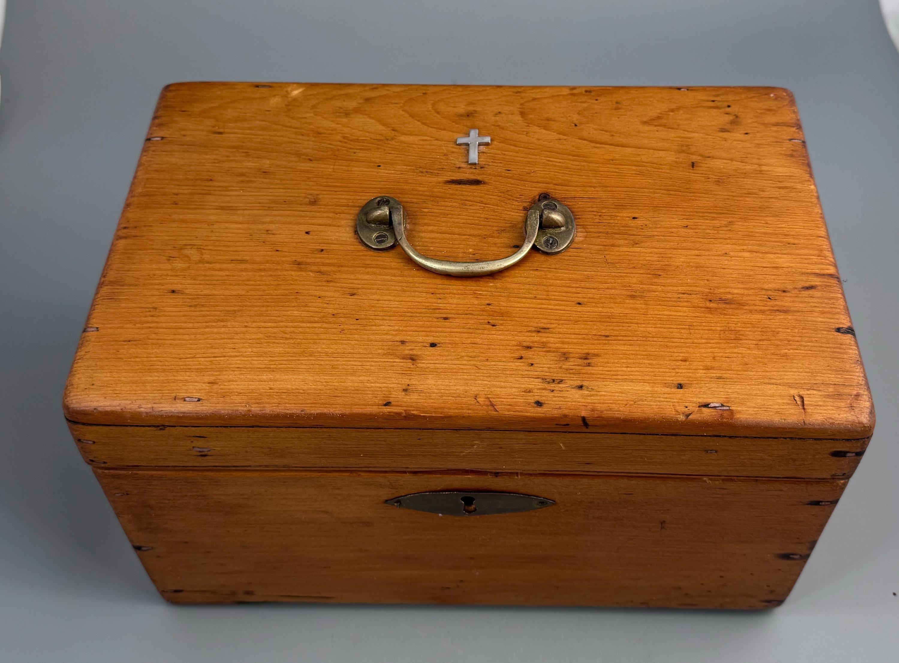 Scottish Presbyterian Portable Communion Set, Sterling Silver, Fitted Pine Case