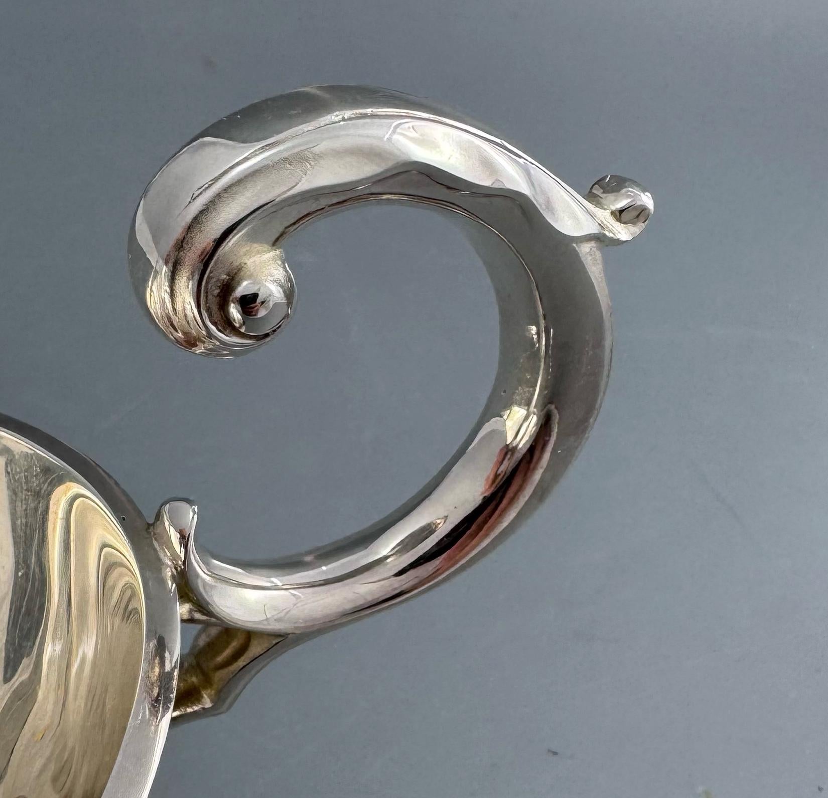 Mappin & Webb Sauce Boat Set — Sterling Silver Stand with Silver-Plated Sauce Boat and Ladle, in Original Presentation Box, London 2000