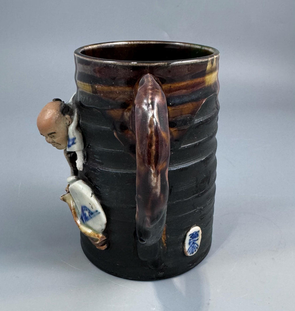 Large Sumida Gawa Mug with Applied Sennin Figure, Signed Ryosai — Inoue Ryosai Workshop, Meiji / Taisho Period