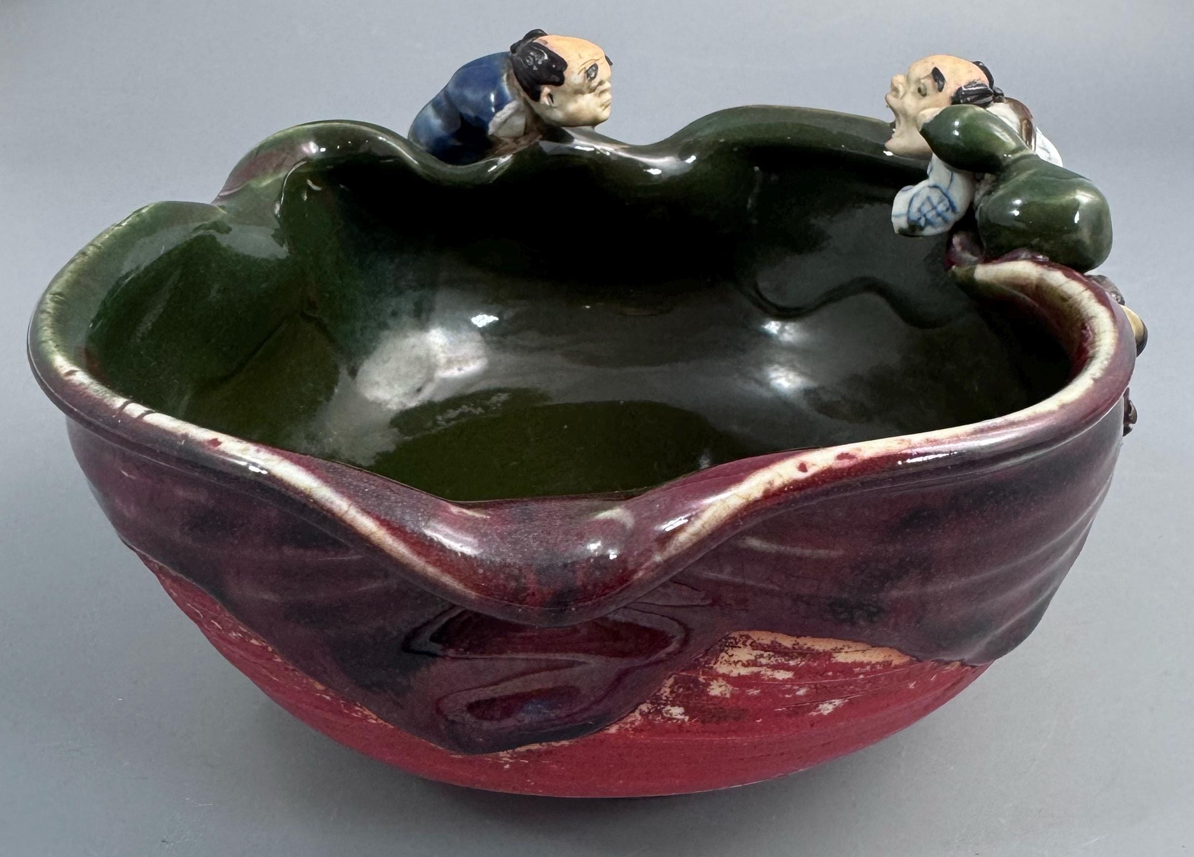 Sumida Gawa Pottery Suiban / Brush Washer with Two Climbing Figures, Signed Kōko, Meiji–Taishō Period