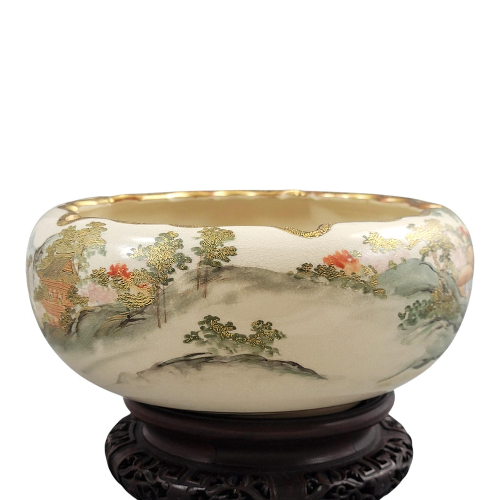 Large signed Satsuma bowl by renowned master Shizan Meiji Japanese centerpiece