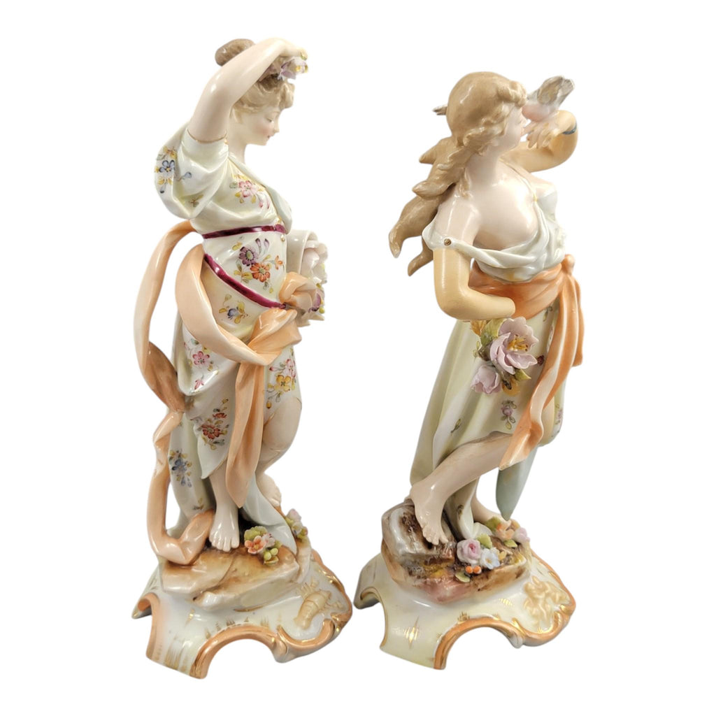 Christian Nonne Volkstedt spring autumn pair c.1780–1800 porcelain figures