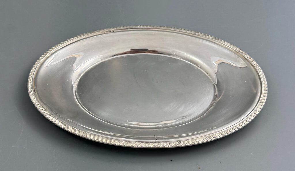 Mappin & Webb Sauce Boat Set — Sterling Silver Stand with Silver-Plated Sauce Boat and Ladle, in Original Presentation Box, London 2000