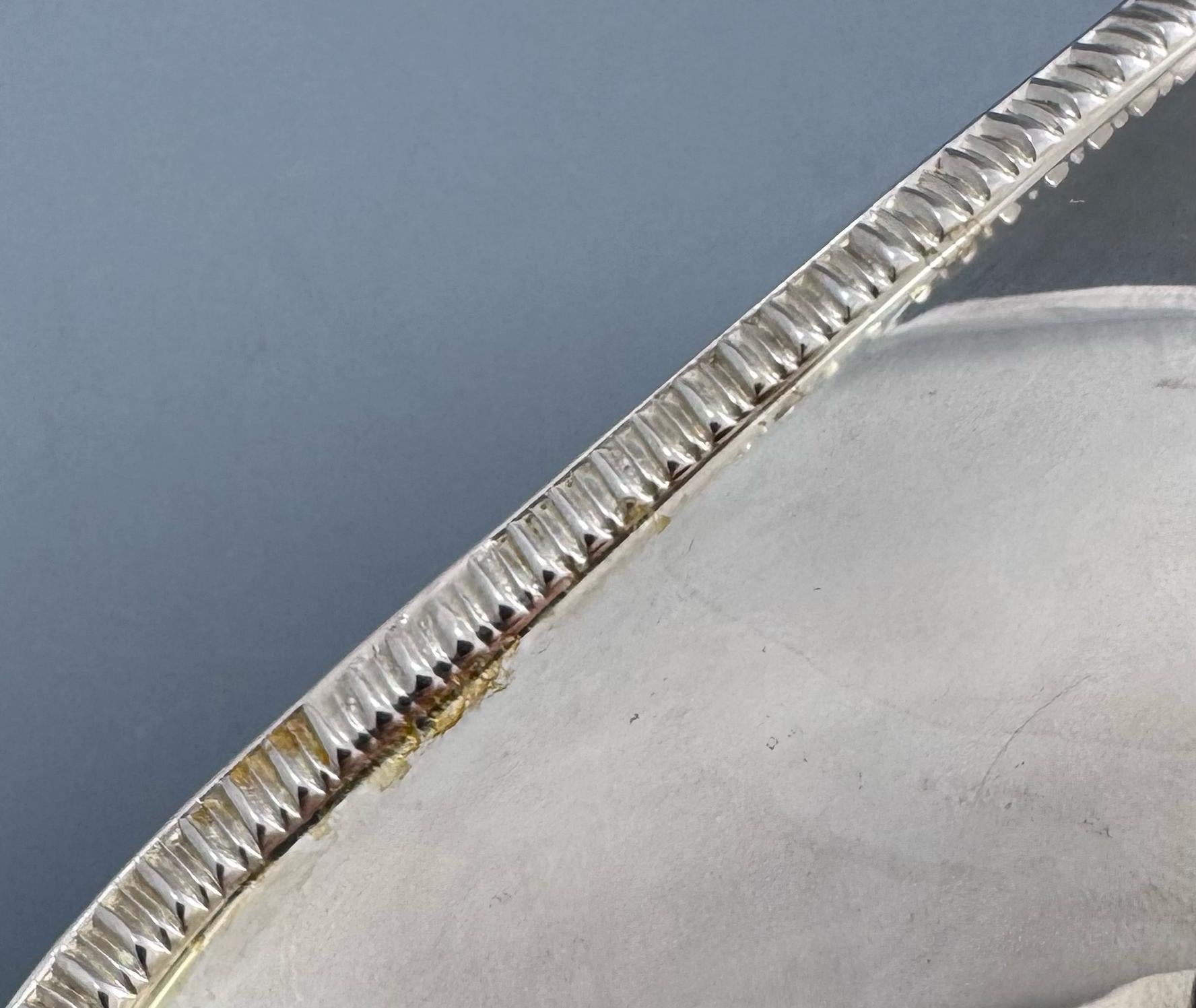 Mappin & Webb Sauce Boat Set — Sterling Silver Stand with Silver-Plated Sauce Boat and Ladle, in Original Presentation Box, London 2000