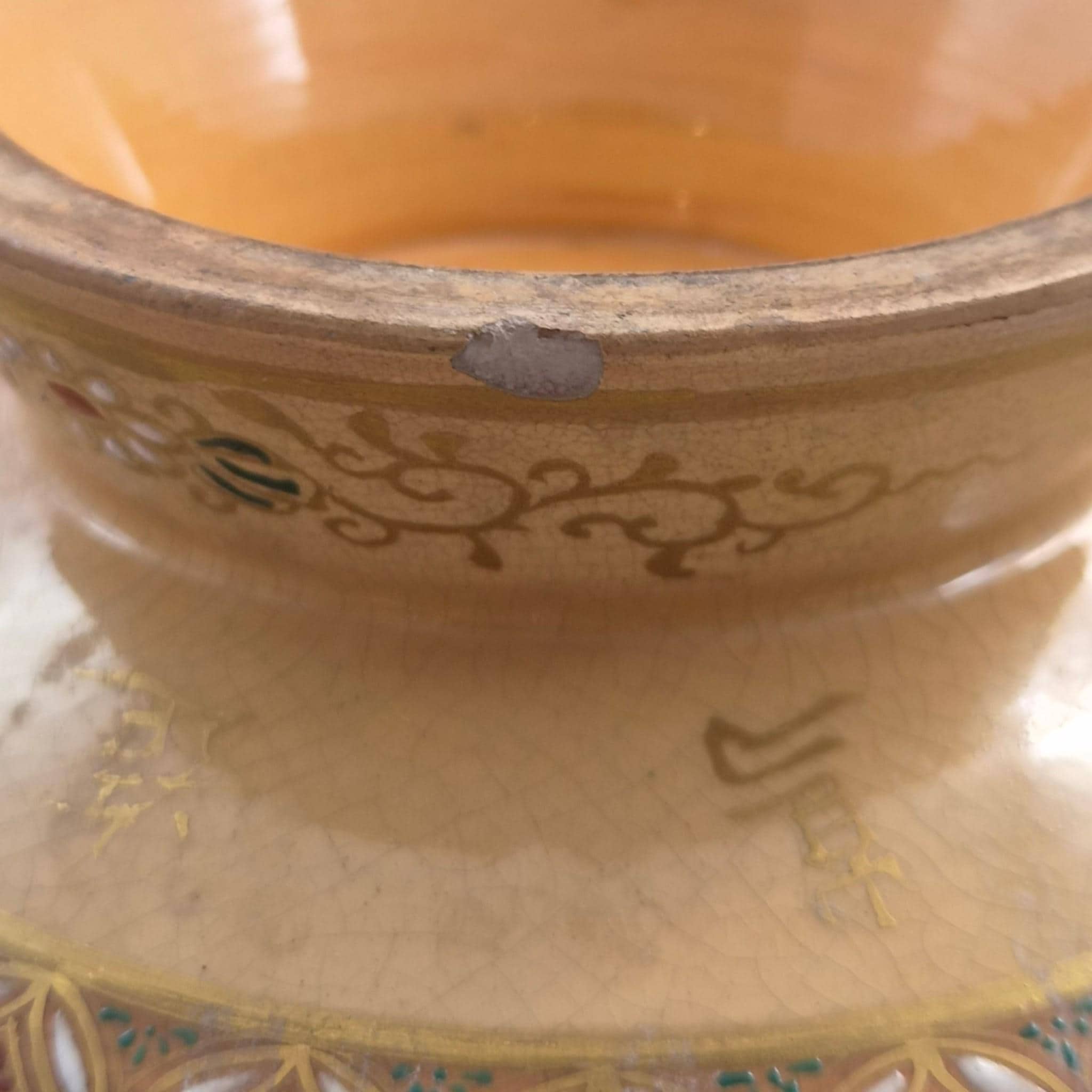 Exceptional Meiji Kyoto Satsuma Vase by Kinkōzan Workshop, Birds, Flowers and Gilt Moriage Decoration