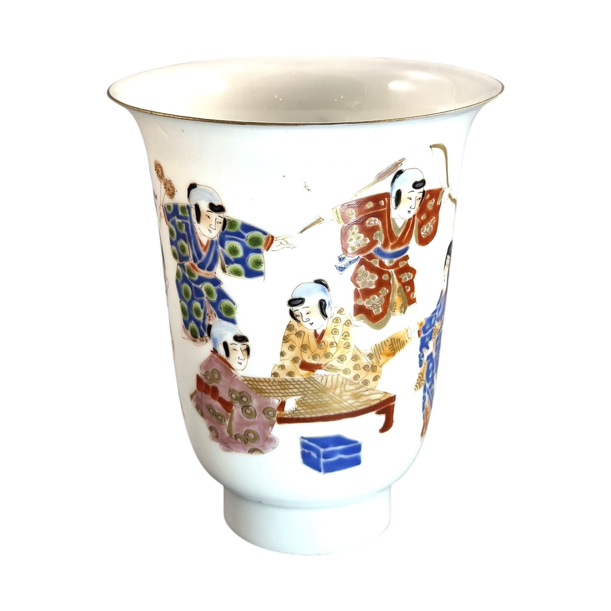 Antique Japanese Eggshell Porcelain Beaker Vase, Hichozan Shinpo, c.1860–1880