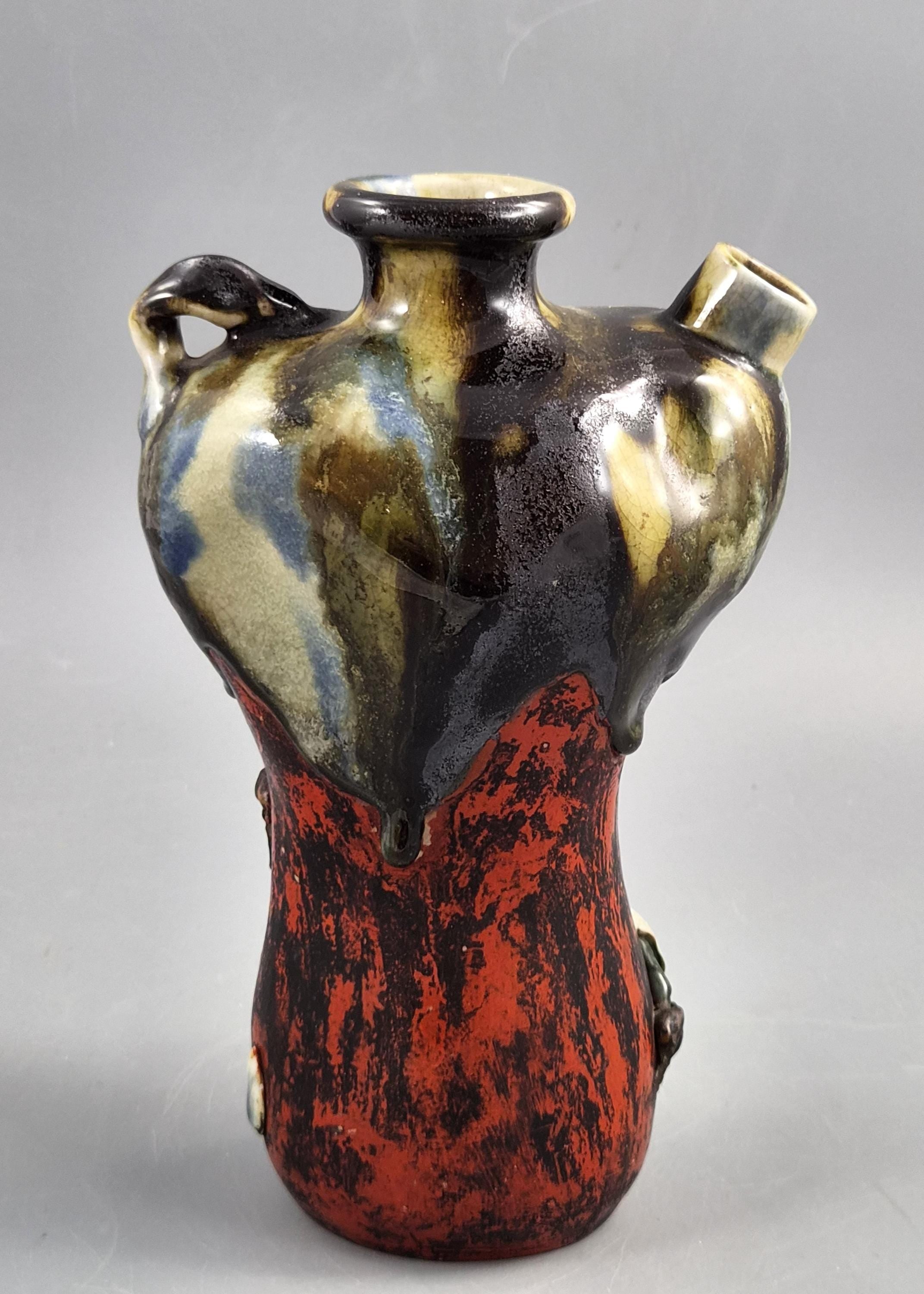 Japanese Sumida Gawa Vase by Inoue Ryosai, Figures on a Cliff, Meiji–Taishō c.1900–1920