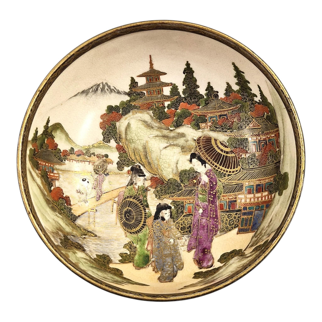 Fine Meiji Japanese Satsuma Bowl Signed Gyokkō, c. 1890–1910