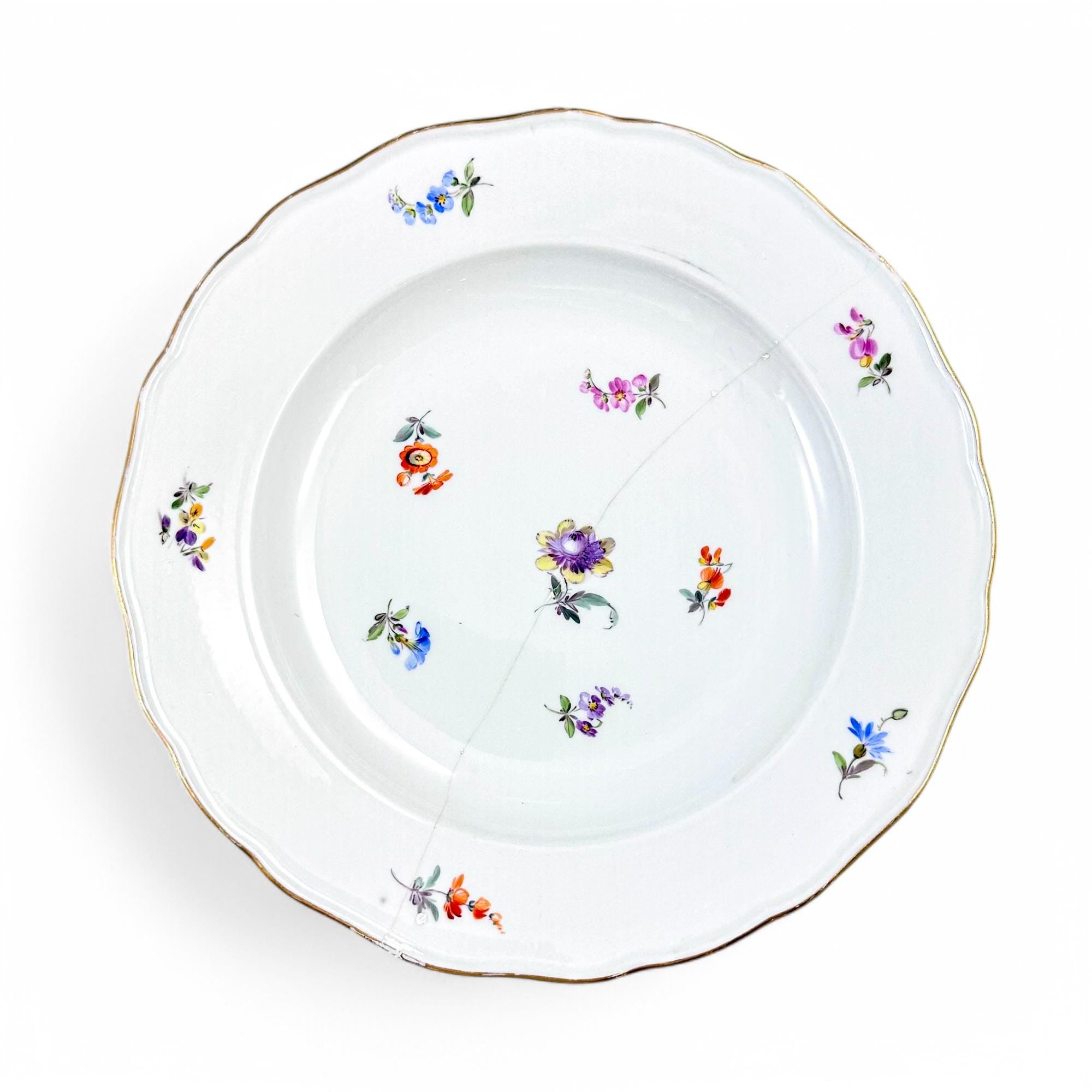 Antique Meissen Streublumen porcelain plates set of 3 hand painted floral German china 1880s