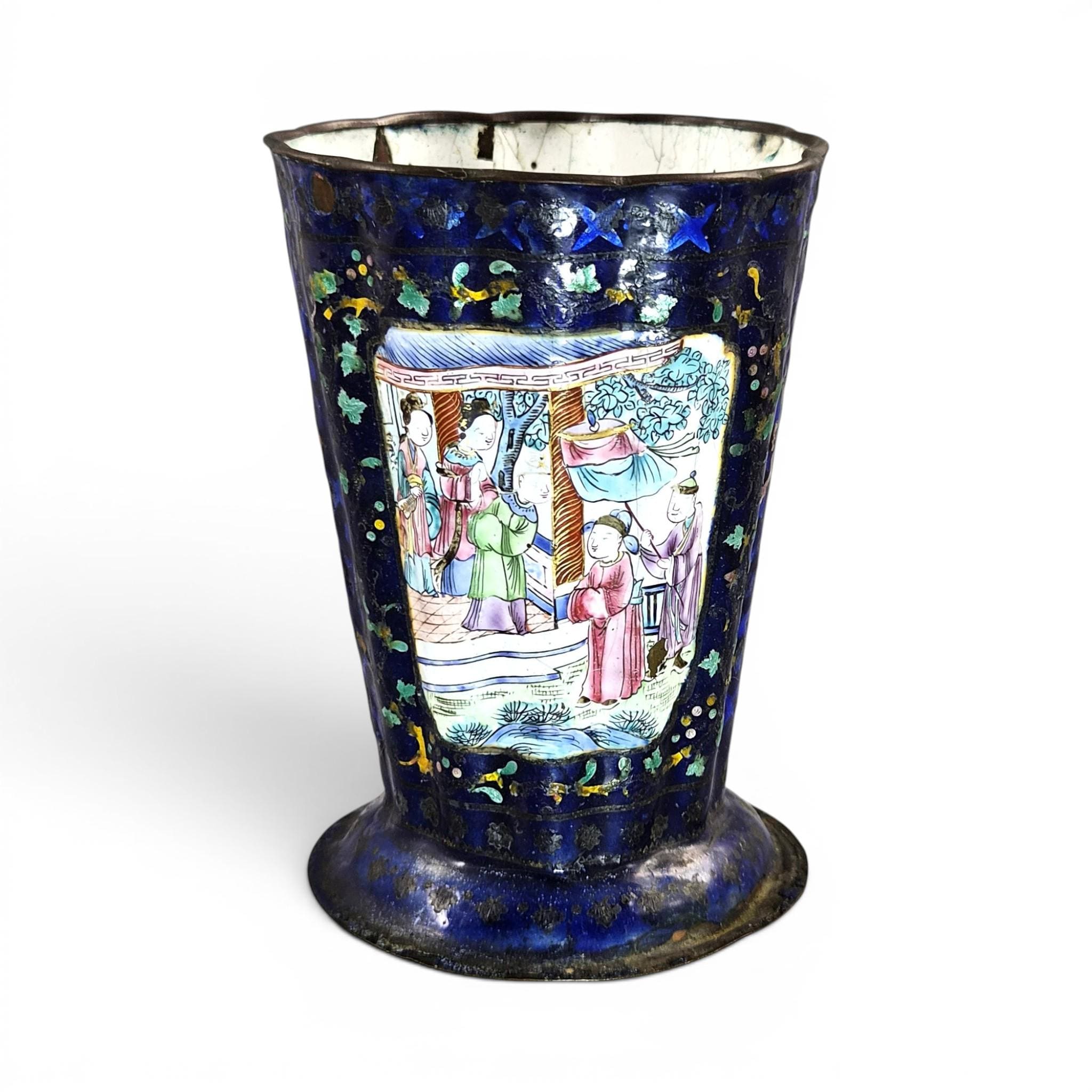 Chinese Canton enamel on copper vessel, Qing dynasty, famille rose, late 18th century