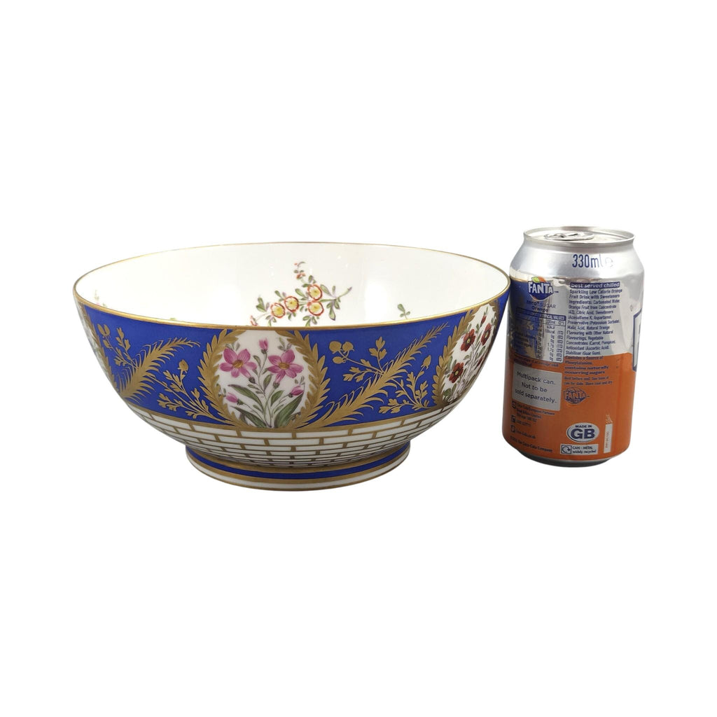 Samson Paris Chelsea Derby style cobalt blue porcelain footed bowl, late 19th century