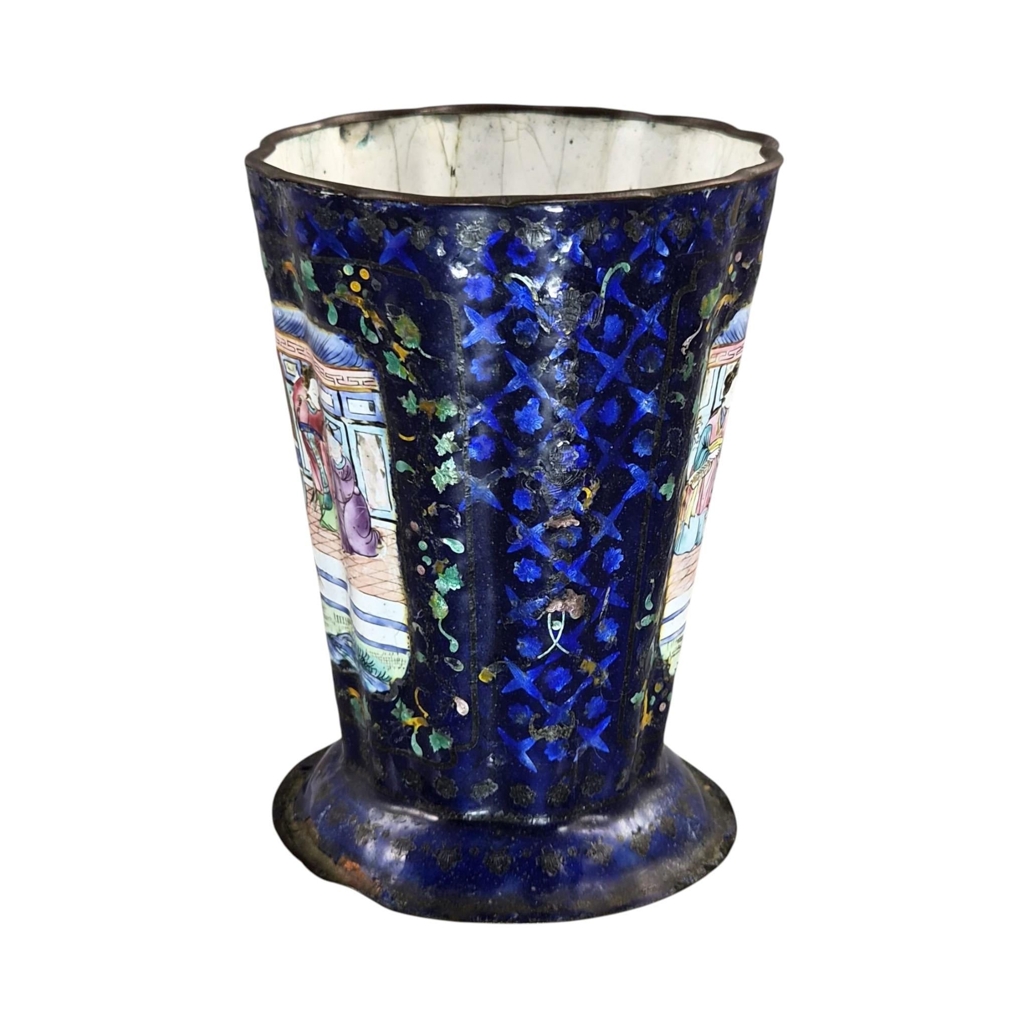 Chinese Canton enamel on copper vessel, Qing dynasty, famille rose, late 18th century