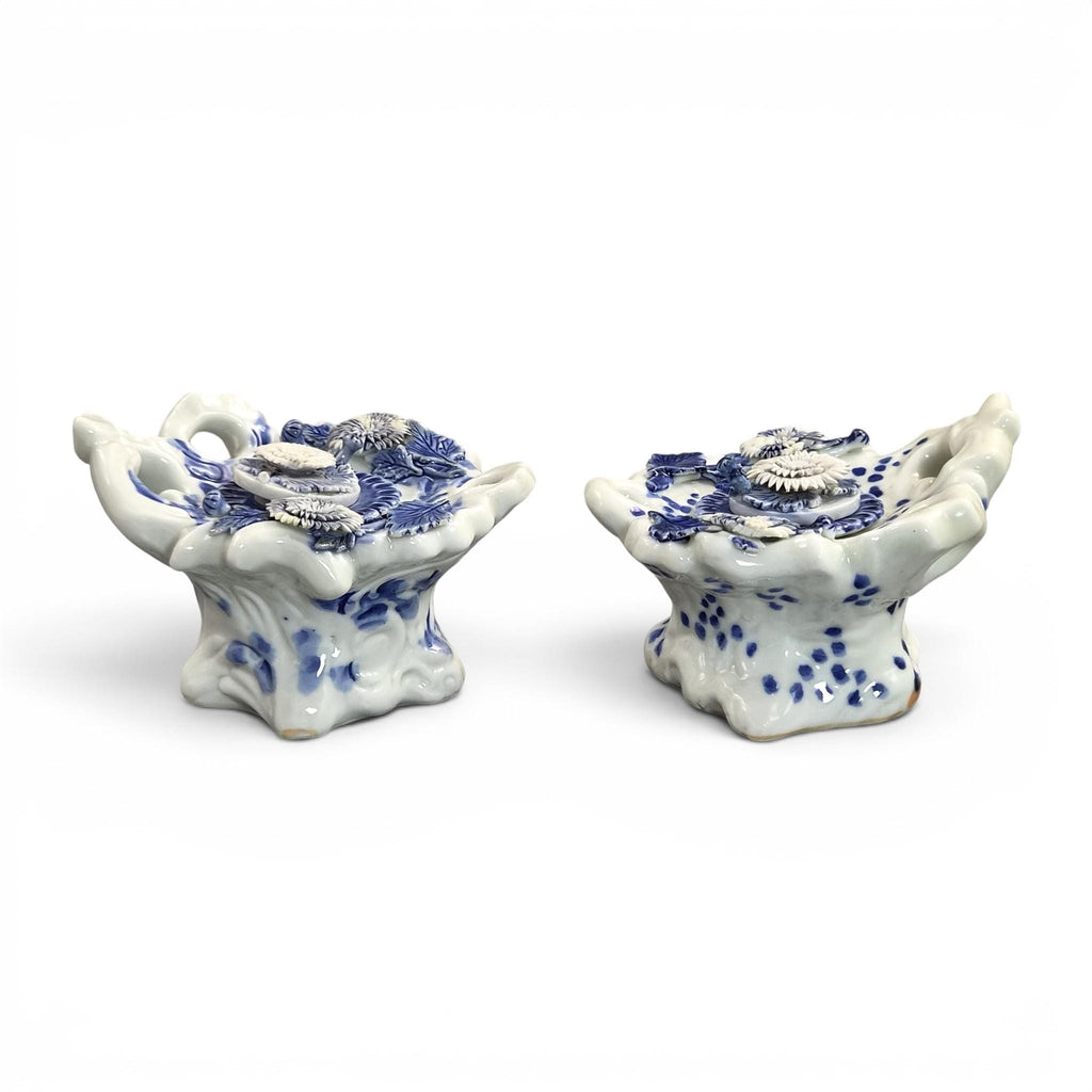 Rare Hirado Porcelain Chrysanthemum Inkwells Pair, Mikawachi Ware c.1850-1880
