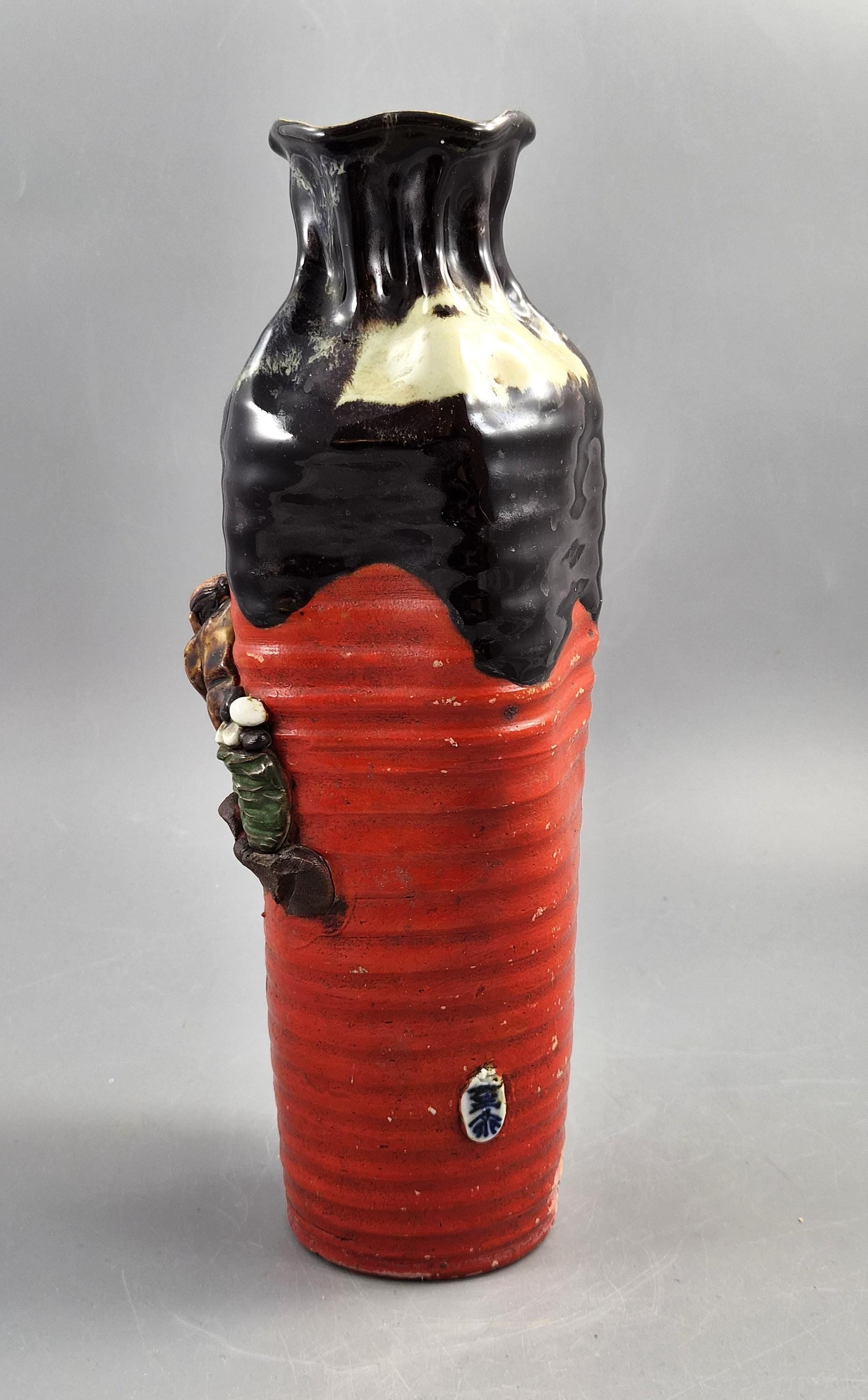 Tall Japanese Sumida Gawa Vase by Inoue Ryōsai, Sages on a Cliff, Meiji–Taishō c. 1900
