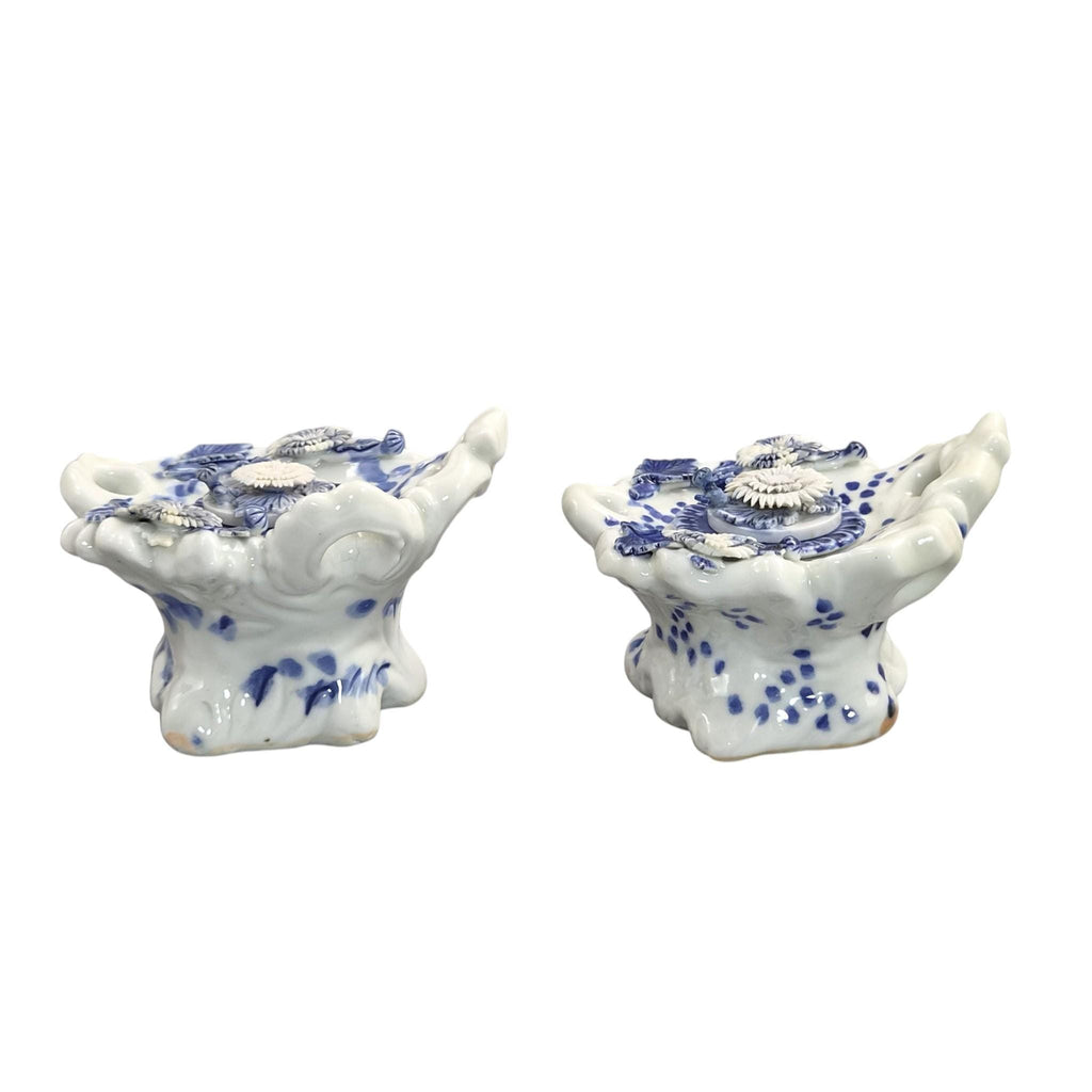 Rare Hirado Porcelain Chrysanthemum Inkwells Pair, Mikawachi Ware c.1850-1880