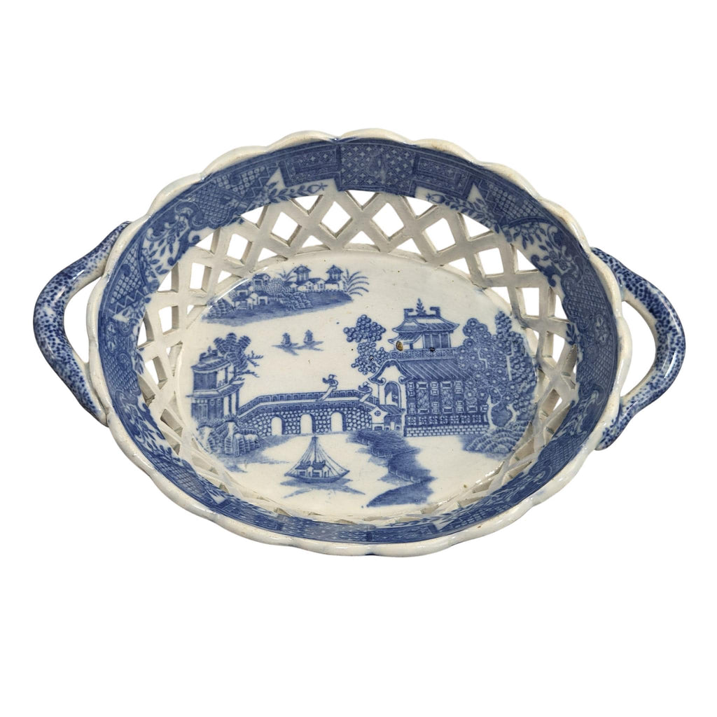 Spode Regency Reticulated Chestnut Basket, Long Bridge Pattern, c.1810–1815