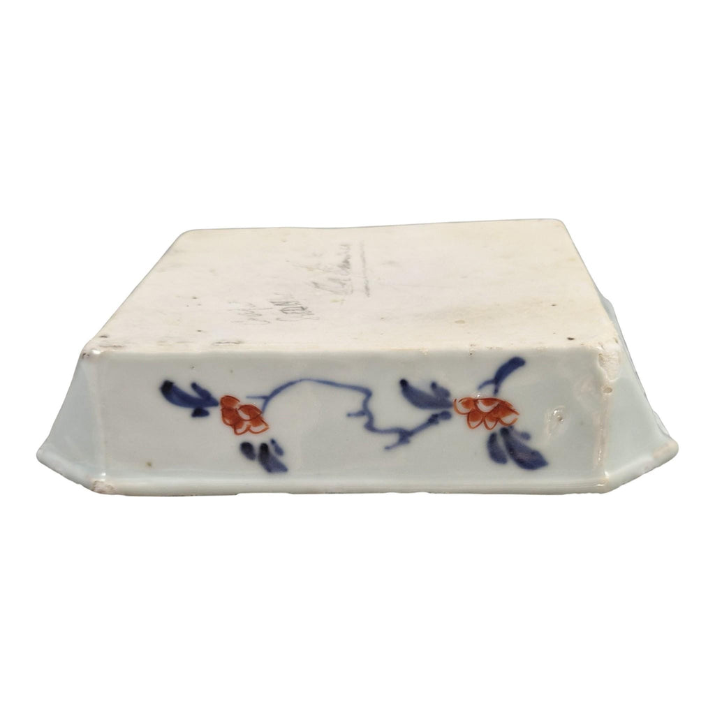 Chinese Imari Kangxi Chamfered Square Porcelain Bowl, Garden Pavilion, Qing Dynasty, c.1700-1720