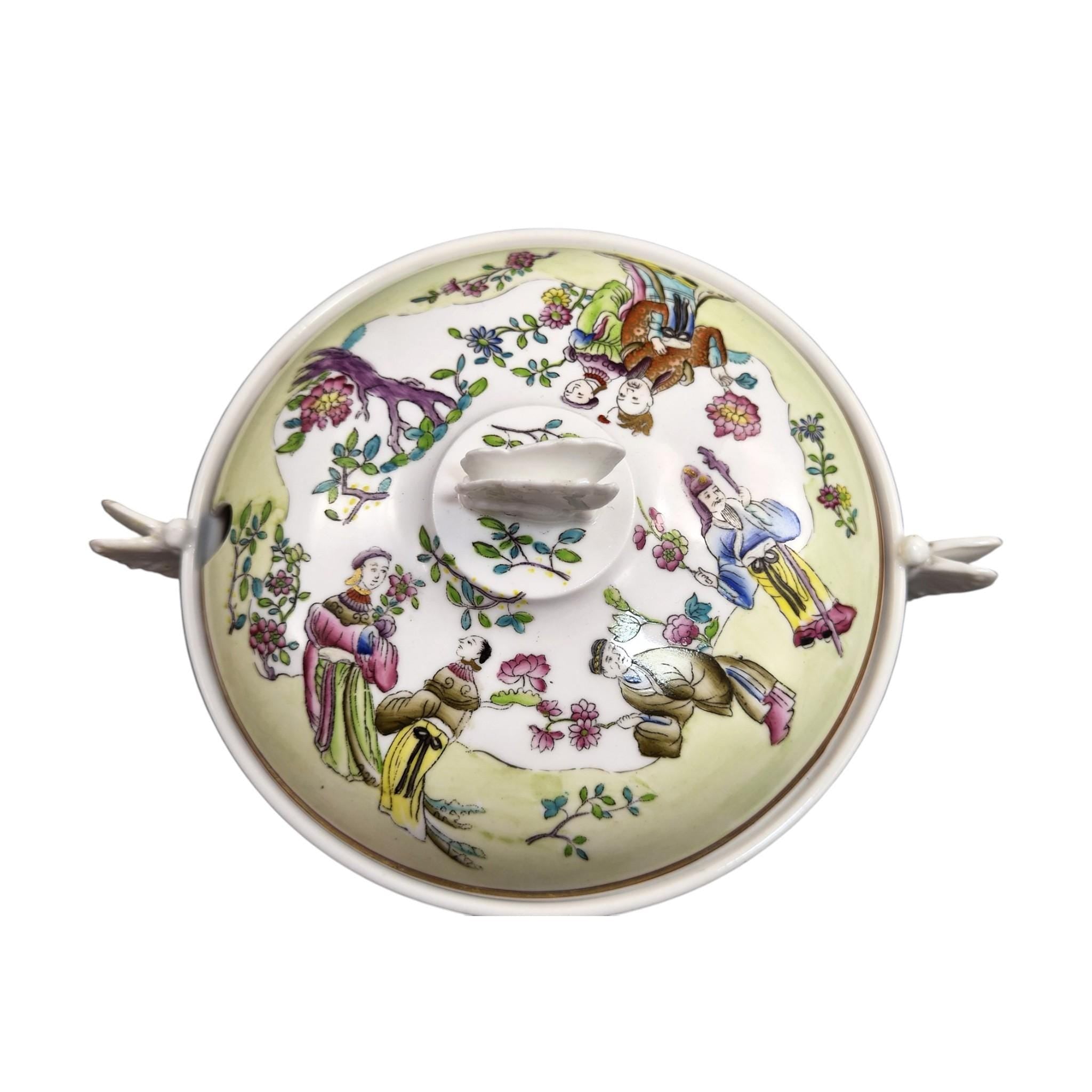 Rare Spode Felspar Porcelain Butterfly Handled Covered Pedestal Bowl c1821 Chinoiserie