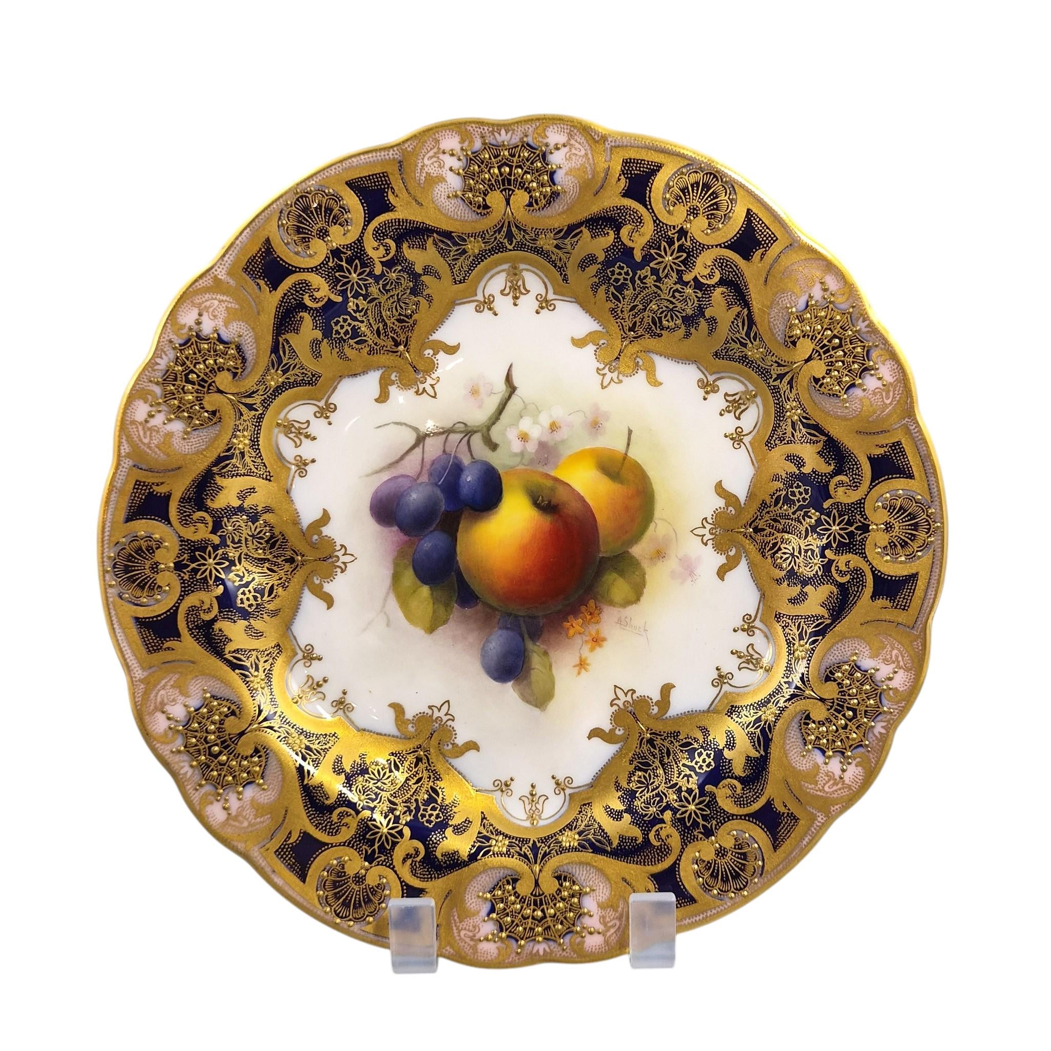 Royal Worcester Albert Shuck Signed Hand-Painted Fruit Cabinet Plate 1918